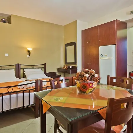 Alkioni Appartement Foiníkion