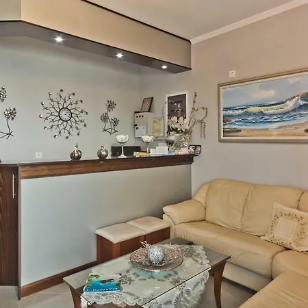 Alkioni Appartement Foiníkion