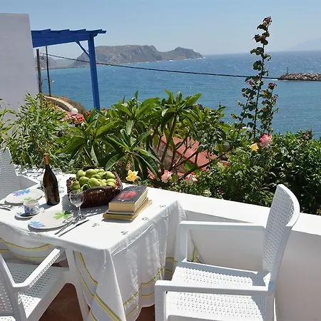 Alkioni Apartment