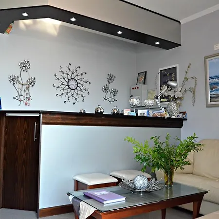 Apartment Alkioni Foinikion