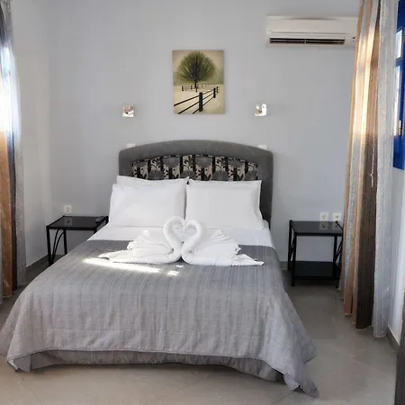 Alkioni Apartment Foinikion