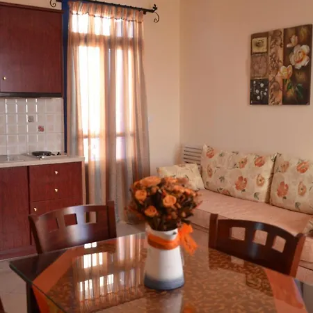 Alkioni Apartment Foinikion