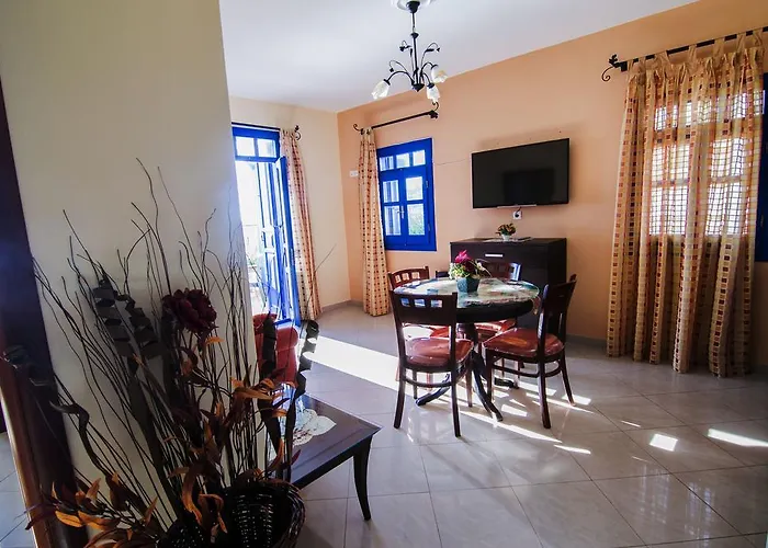 Alkioni Apartamento Foiníkion