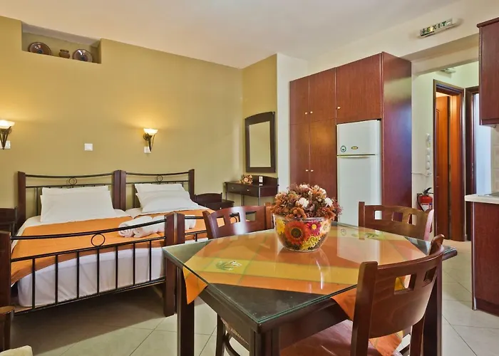 Alkioni Apartamento Foiníkion